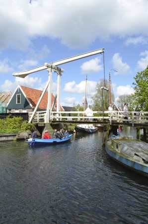 Silent electric-powered boats Edam